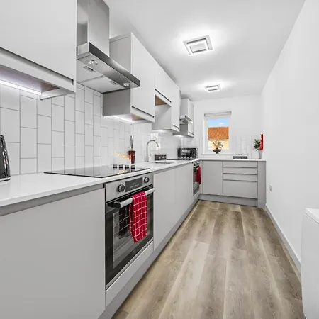 Apartman Modern & Cozy Single Single - Shared House In By Altoluxo Short Lets & Serviced With Free Wifi And Parking