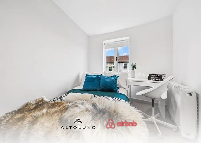 Apartman Modern & Cozy Single Single - Shared House In By Altoluxo Short Lets & Serviced With Free Wifi And Parking