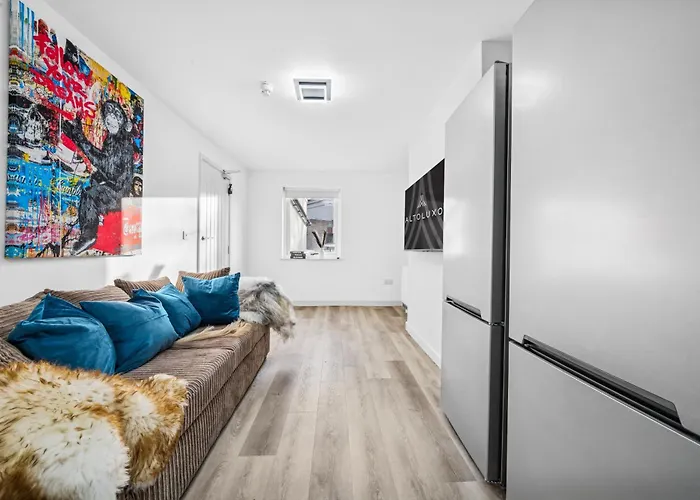 Apartman Modern & Cozy Single Single - Shared House In By Altoluxo Short Lets & Serviced With Free Wifi And Parking